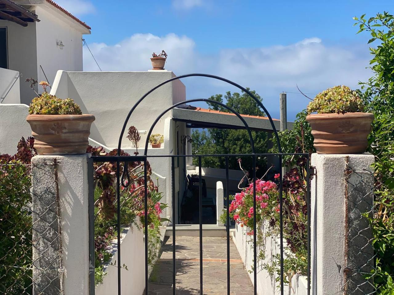 Casa Zagami Villa Malfa  Bagian luar foto