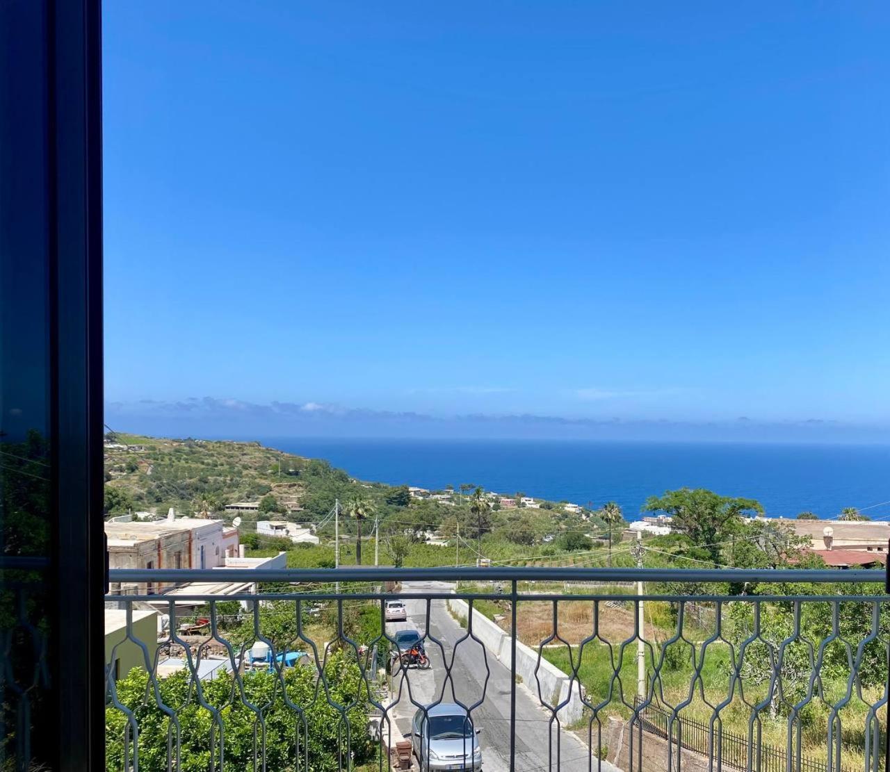 Casa Zagami Villa Malfa  Bagian luar foto